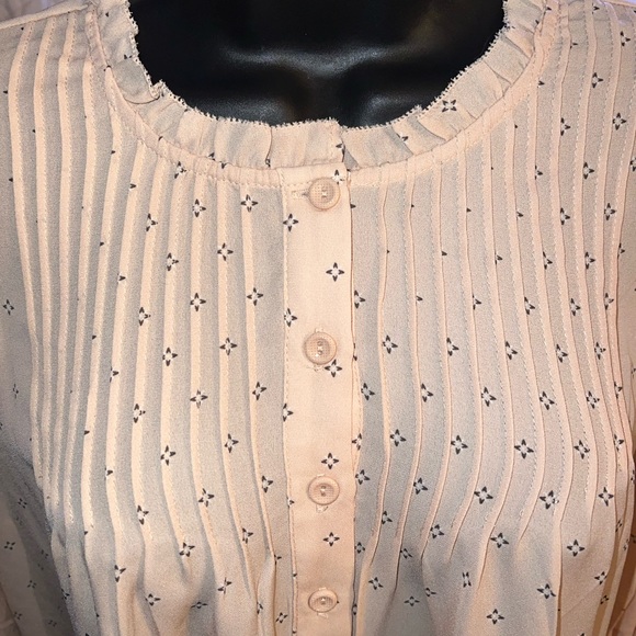 Adrianna Papell Brand New 3/4 Button Up Blouse - Picture 2 of 8